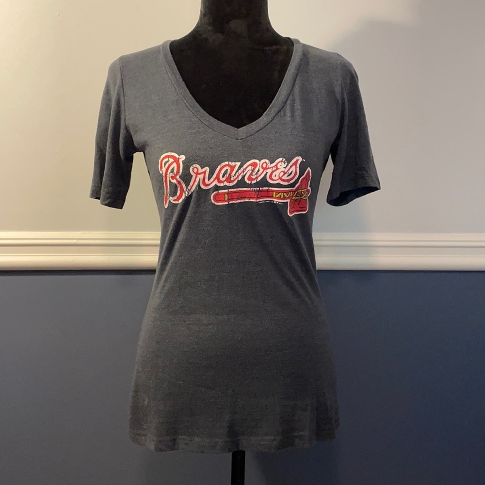 “Campus Lifestyle” Braves Tee